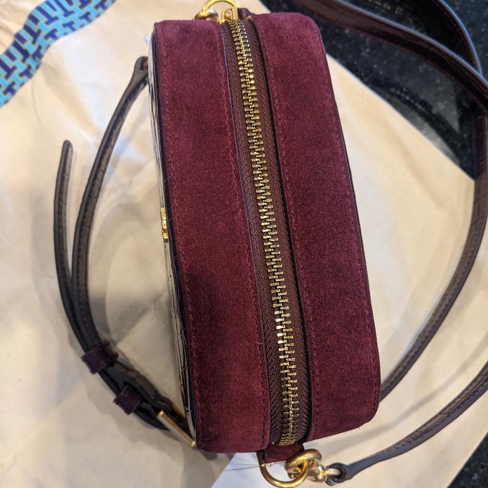 Tory Burch Blake Embossed Leather + Suede Camera Bag + Dust + Gift Bag Nwt❤️ - Picture 7 of 8